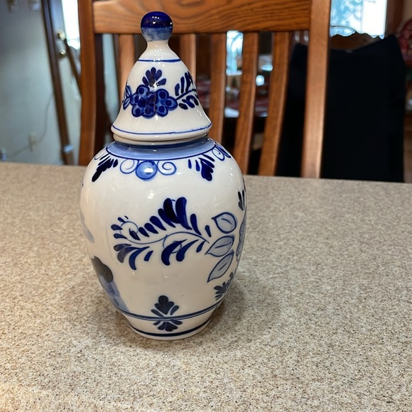 Delft Blue Ginger Jar Vintage - Picture 3 of 9